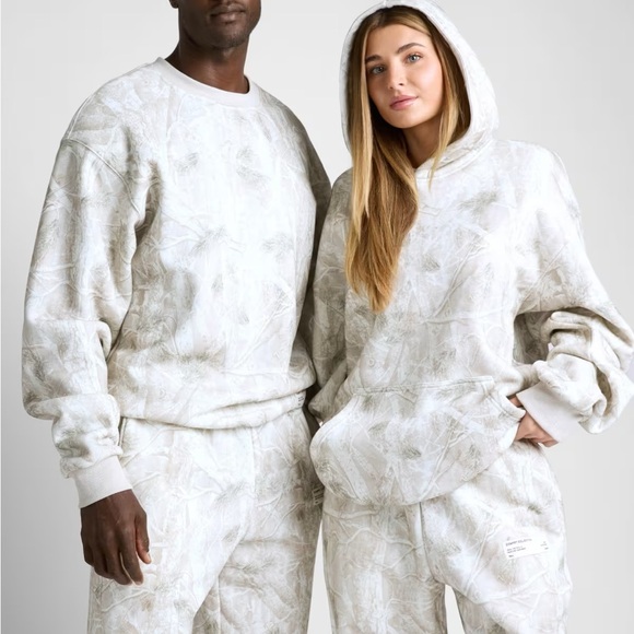 Comfrt Camo Hoodie Silver Birch Size L - Picture 3 of 5